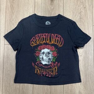 Grateful Dead juniors Black Grey Tee with Skull and Roses Sz XS